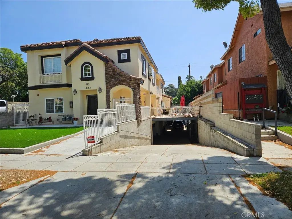 404 La France B, Alhambra