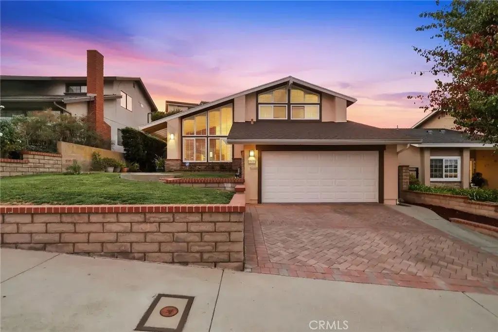 317 Lois Lane, San Pedro