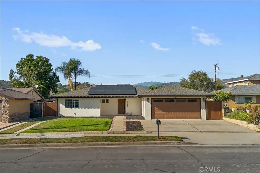 1143 E Juanita Avenue, Glendora