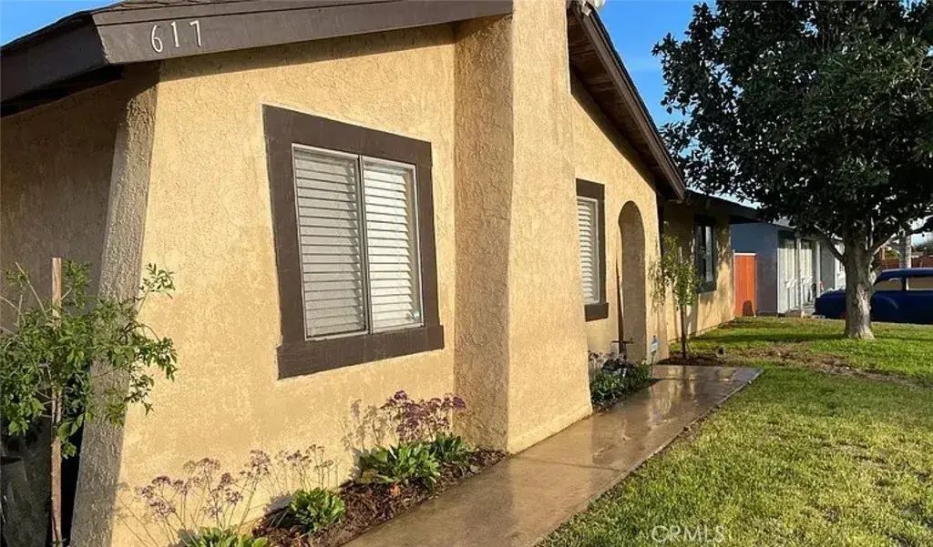 617 S Spruce Avenue, Rialto