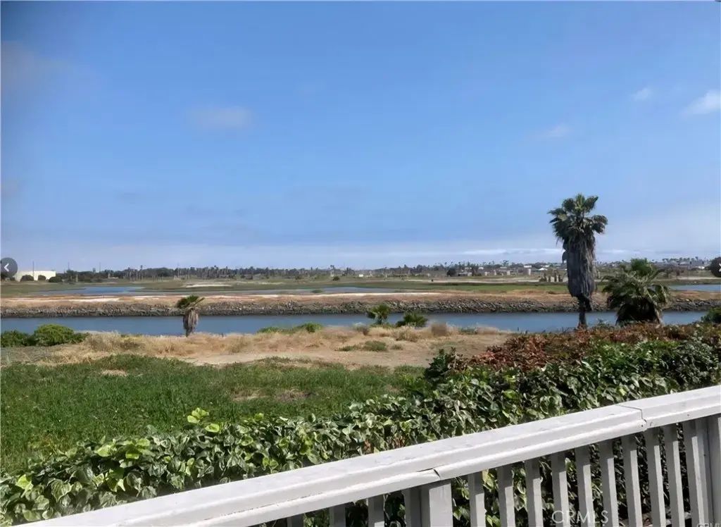 6272 E Marina View 317, Long Beach