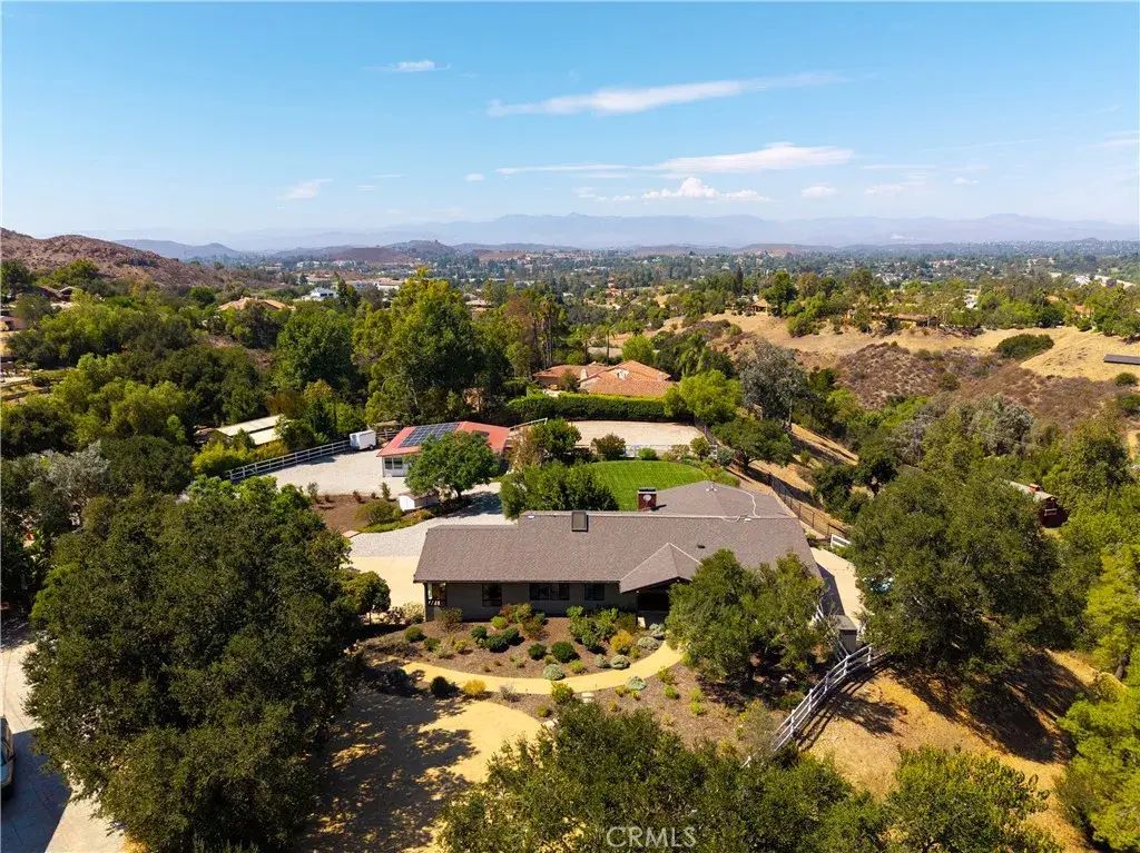 196 Colt Lane, Thousand Oaks