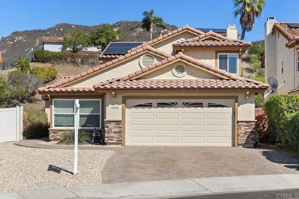 11038 Twin Pond, 