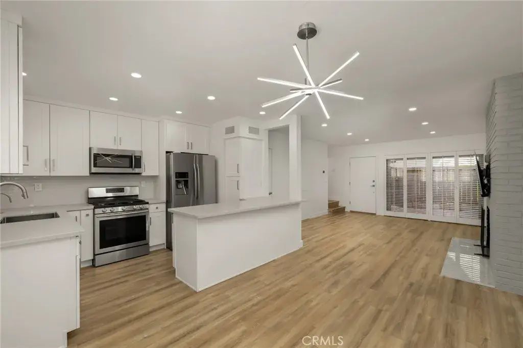 704 W Sierra Madre Boulevard 15, Sierra Madre