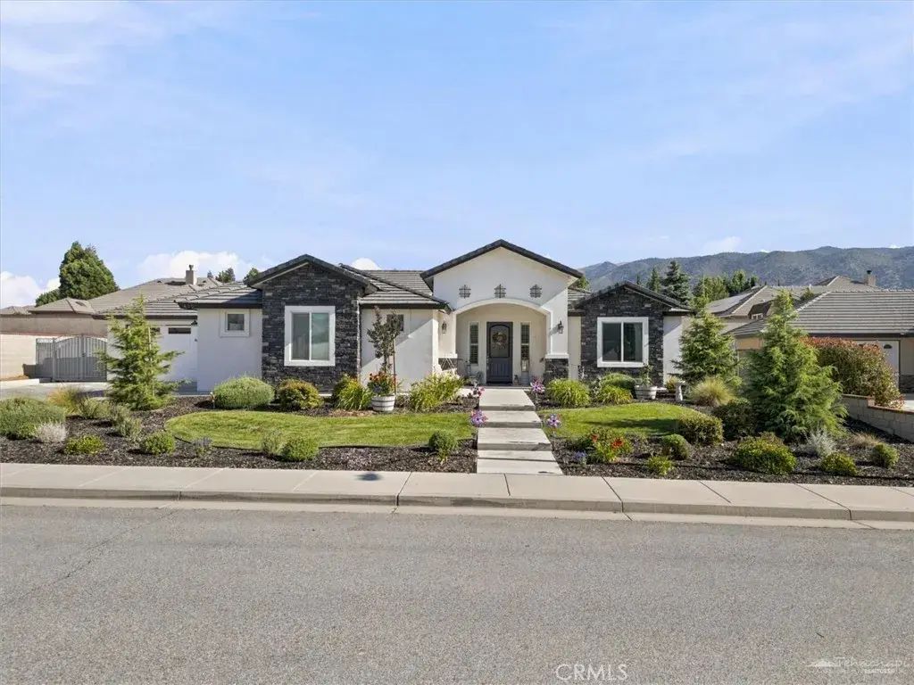 410 Rosehaven, Tehachapi