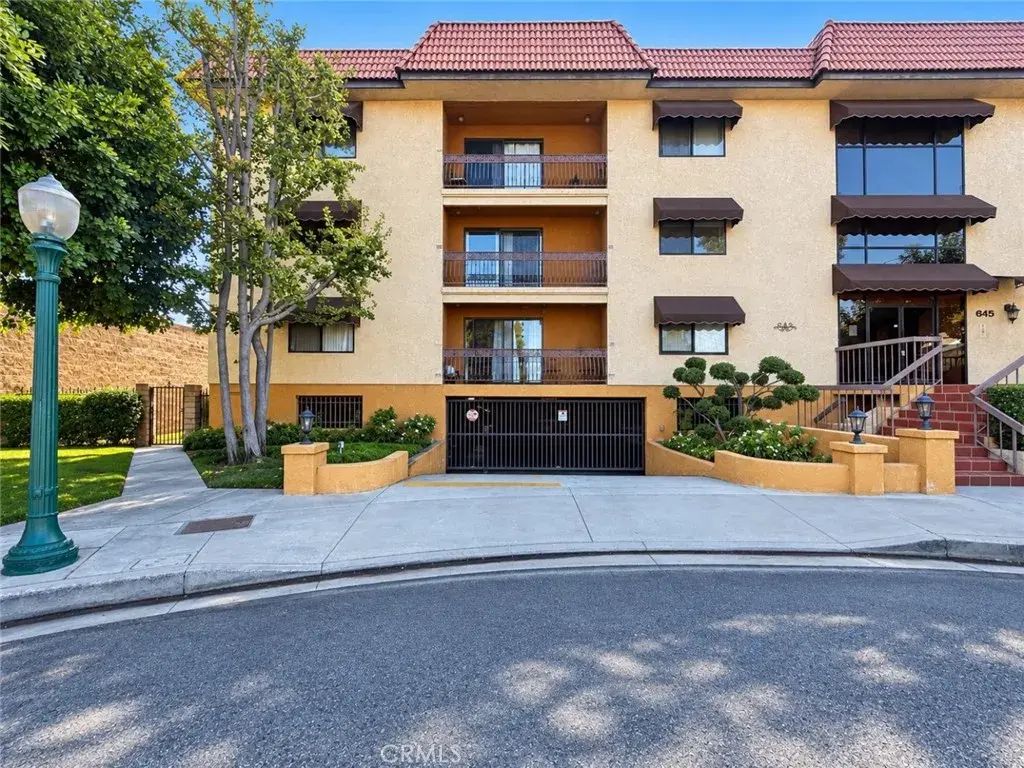 645 Balboa Avenue 1c, Glendale