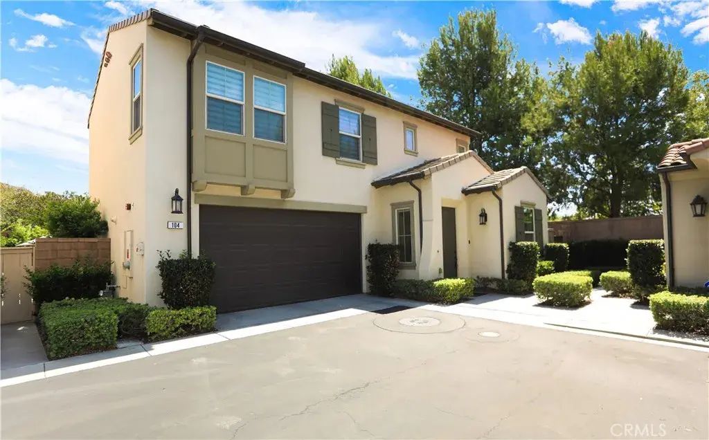 104 Desert Bloom, Irvine