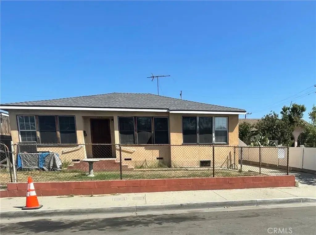 468 S Fetterly, Los Angeles