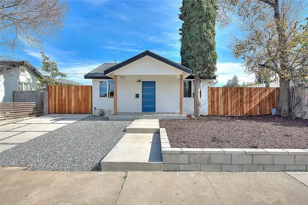 4472 Forest St, Riverside