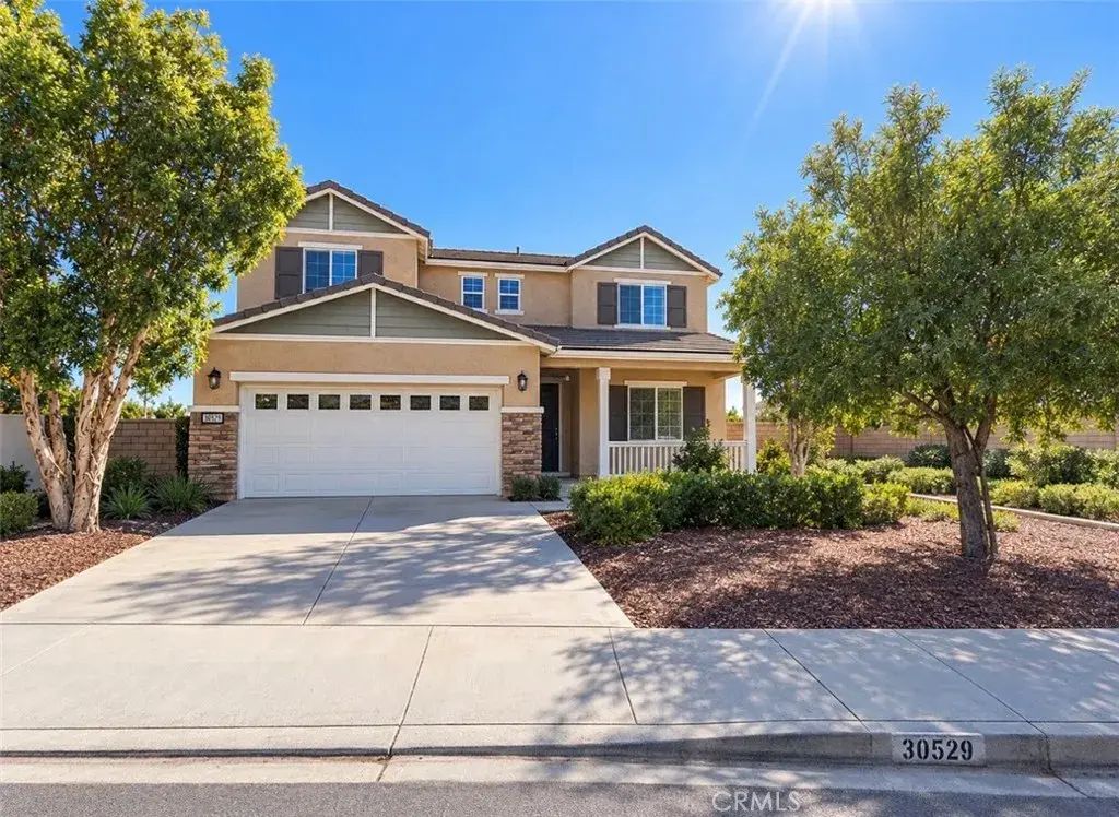 30528 Falcon Nest, Menifee