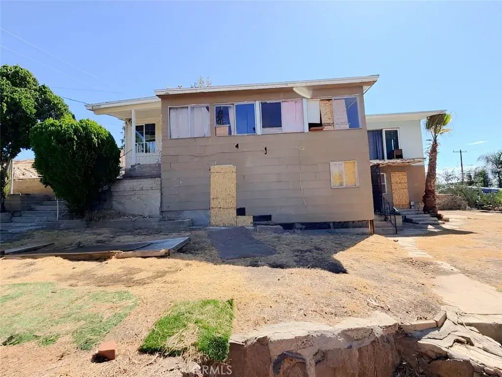 23803 Lucas, Canyon Lake