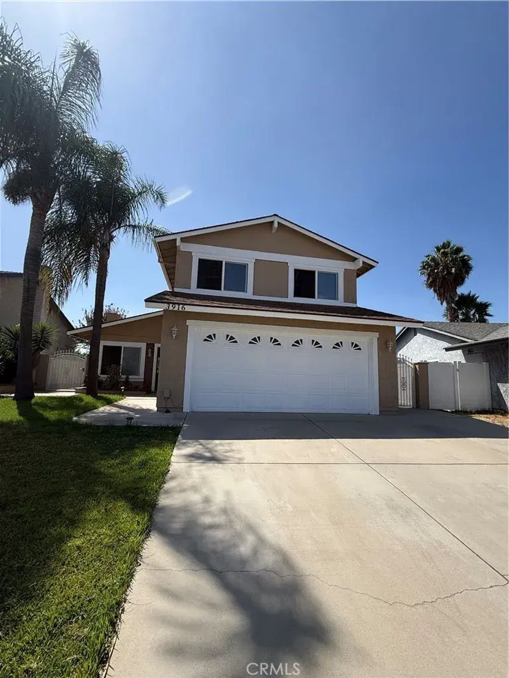 3916 Yellowstone Circle, Chino
