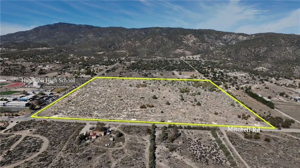 37800 Bohlen, Anza