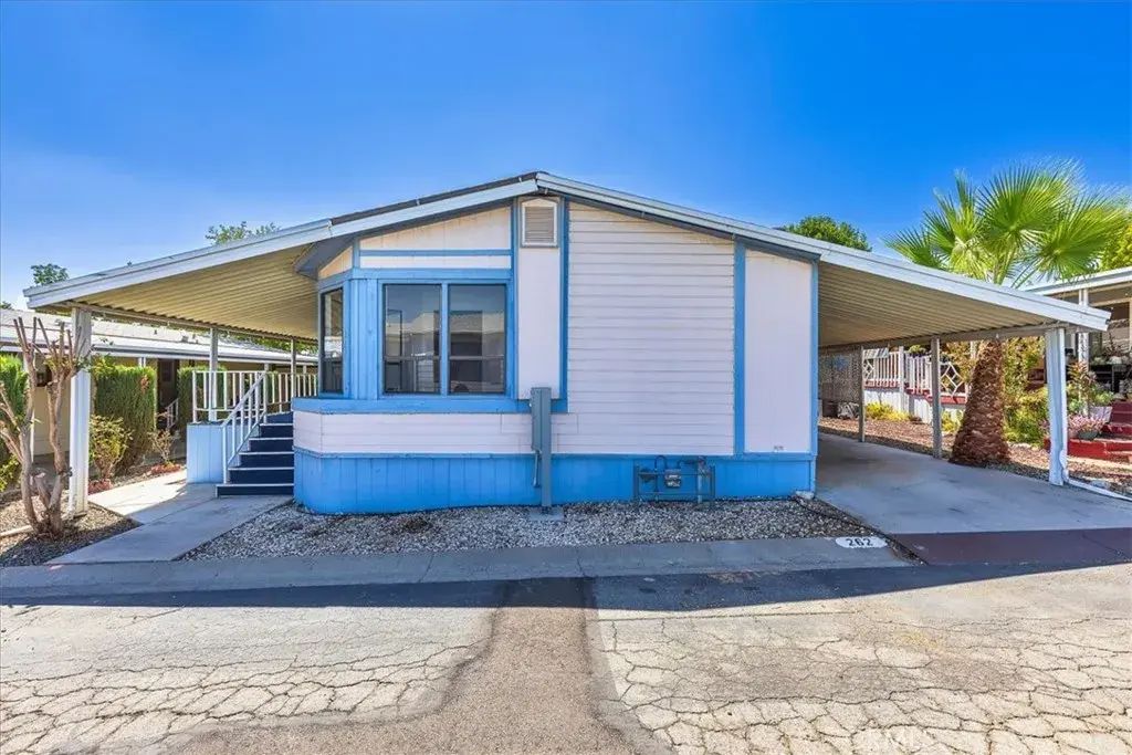 27701 Murrieta 262, Menifee