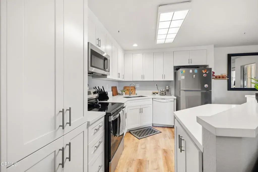 2713 Antonio Avenue 104, Camarillo