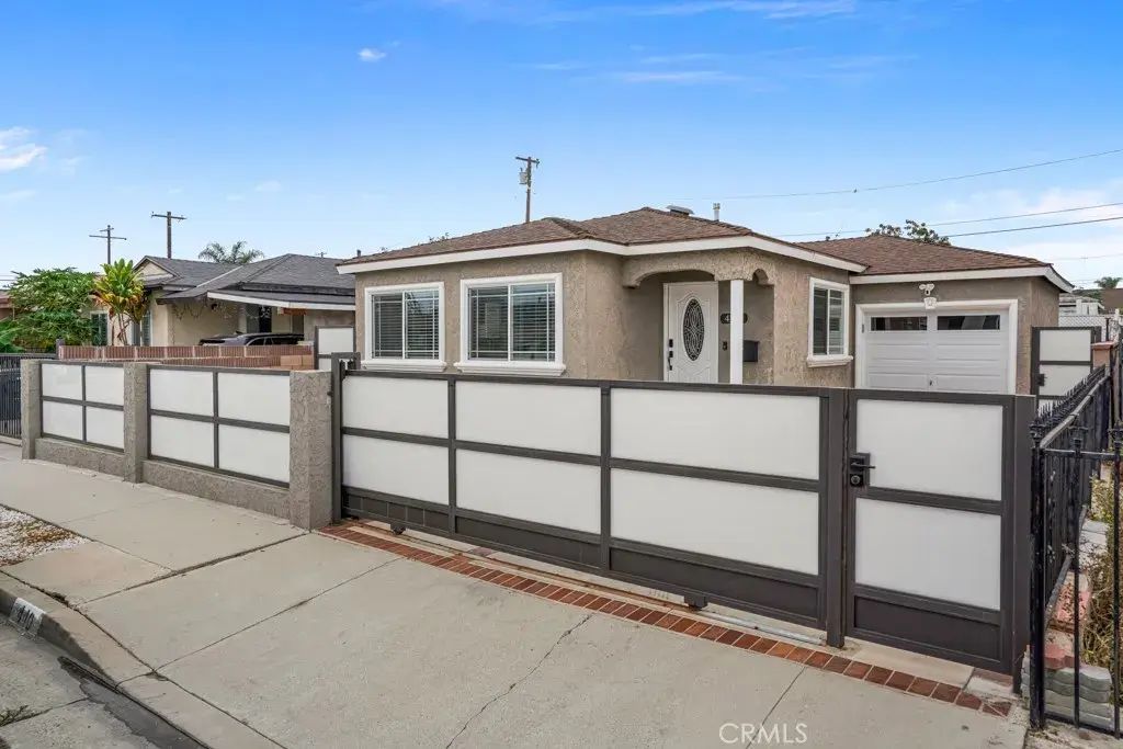 440 E Desford, Carson