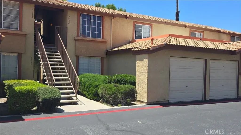 1365 Crafton 1085, Mentone