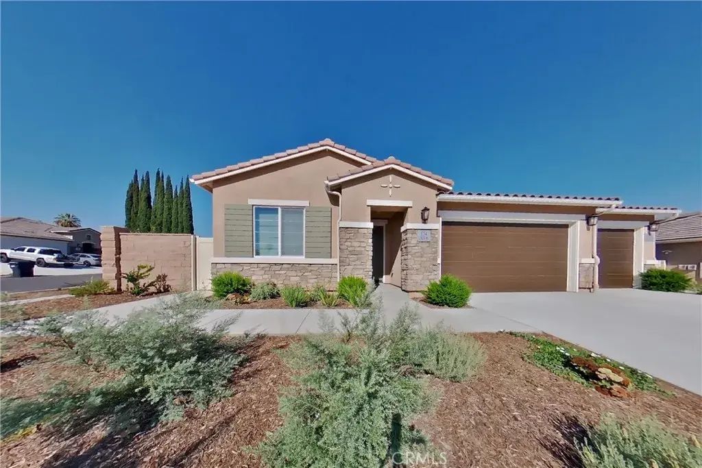1734 Lorraine Drive 1, Corona