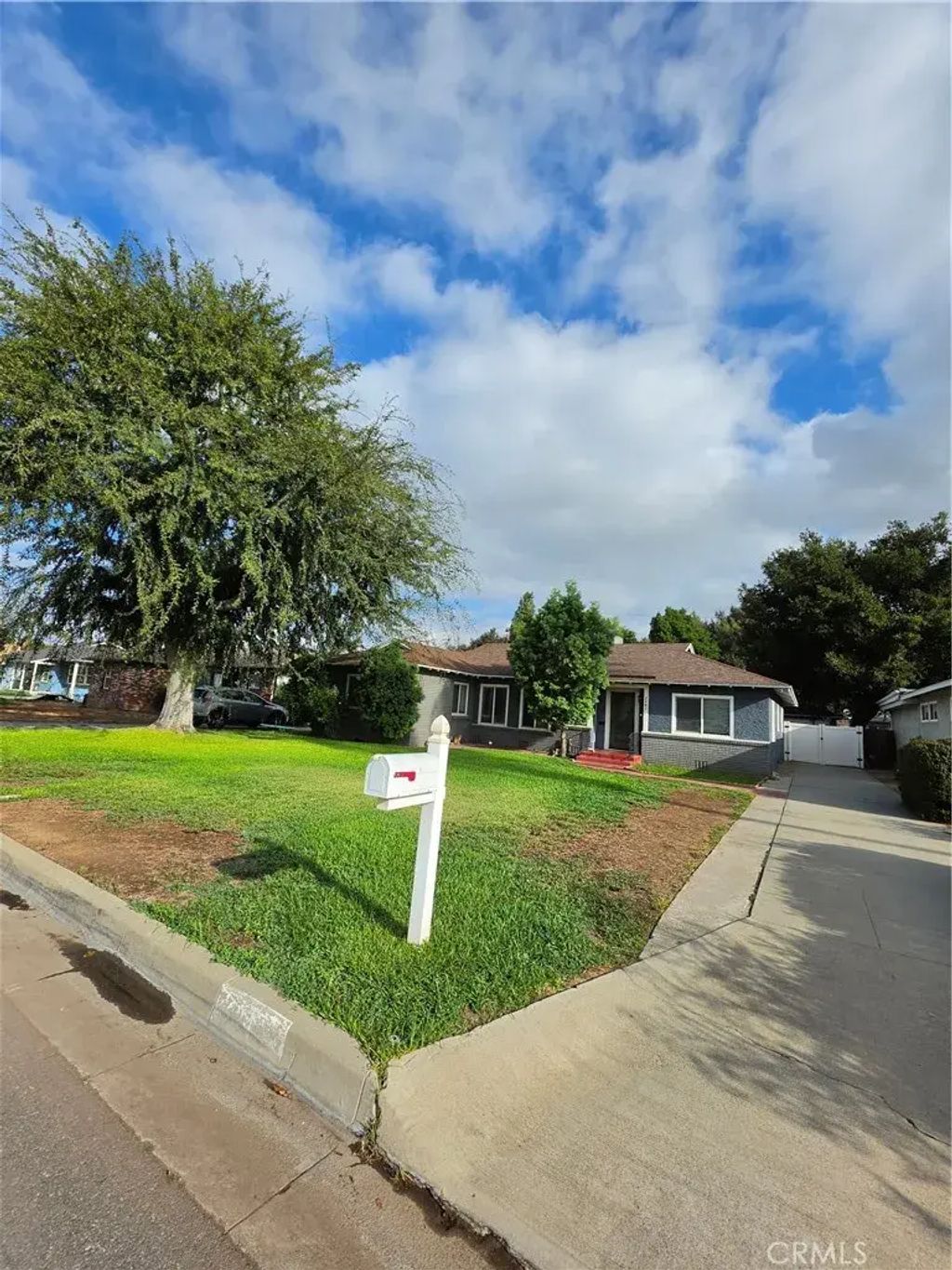 2483 Rancho, Riverside