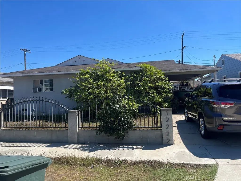 12222 Felton, Hawthorne