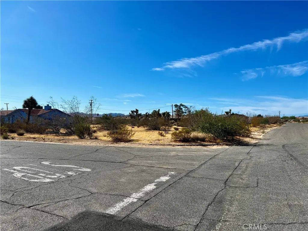 3701 Balsa, Yucca Valley