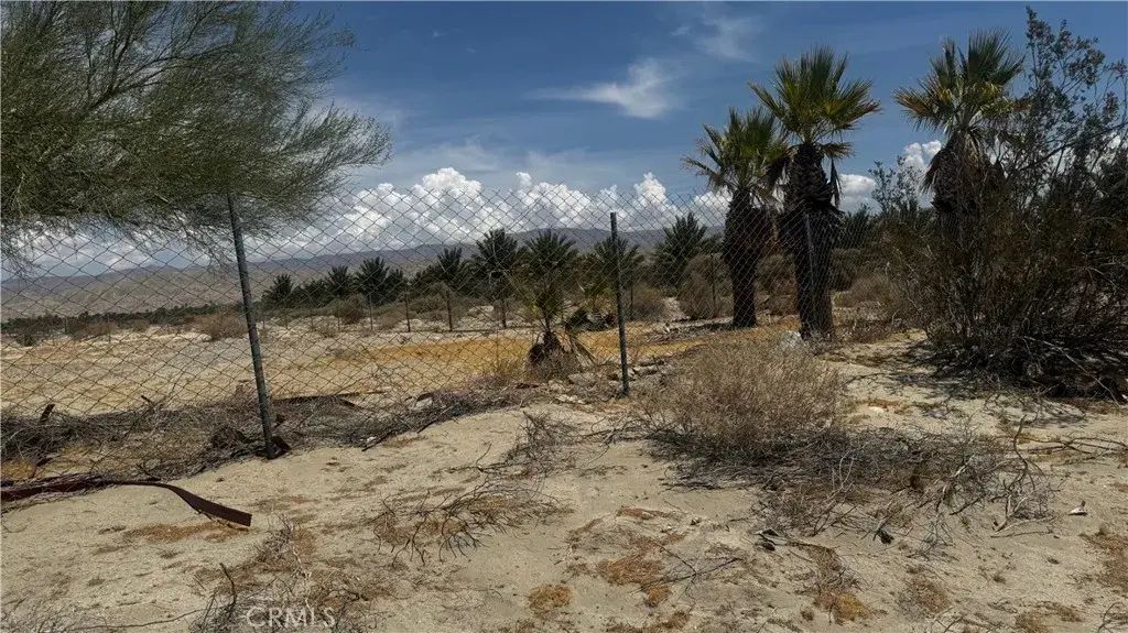 El Centro, Thousand Palms