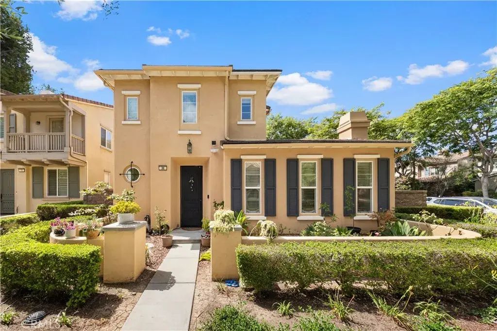30 Bombay, Irvine
