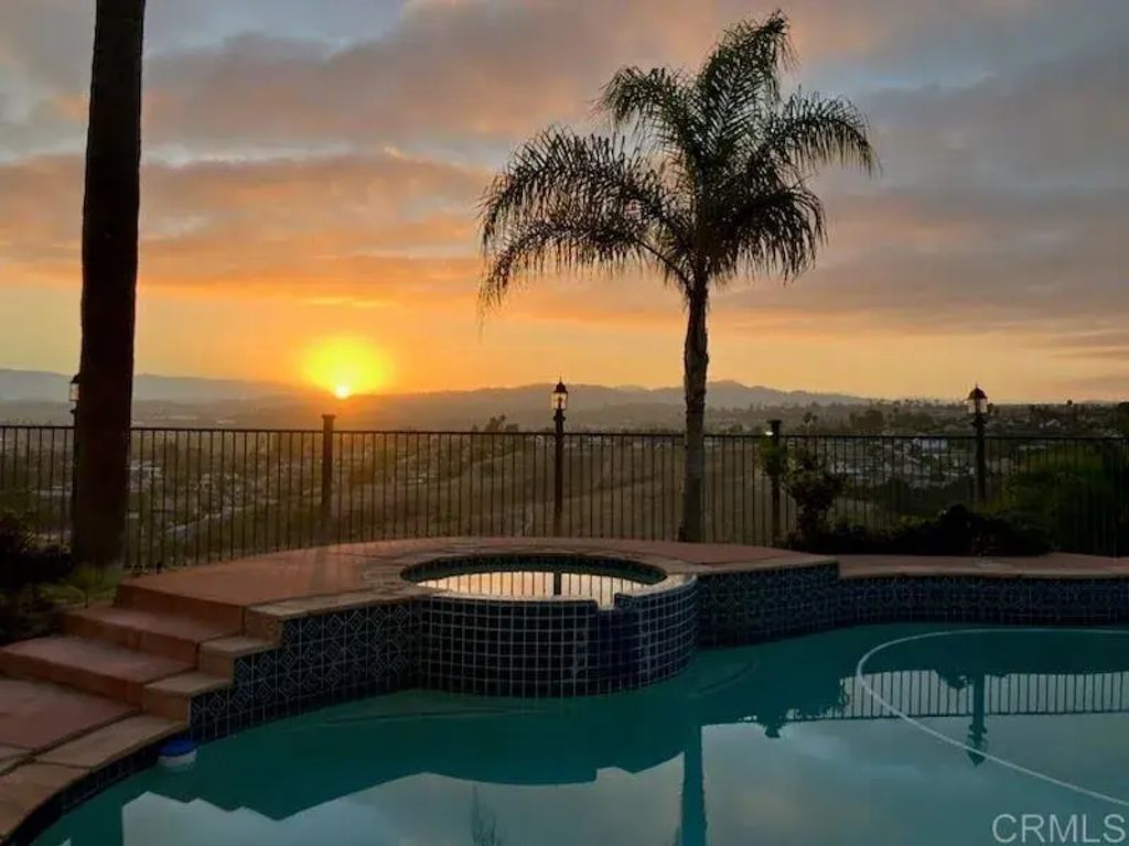 5205 Palmera Drive, Oceanside