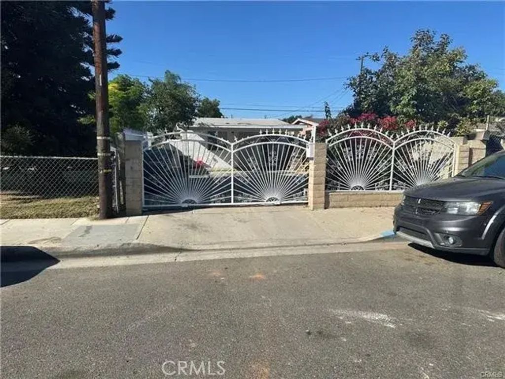 11907 168th Street, Artesia