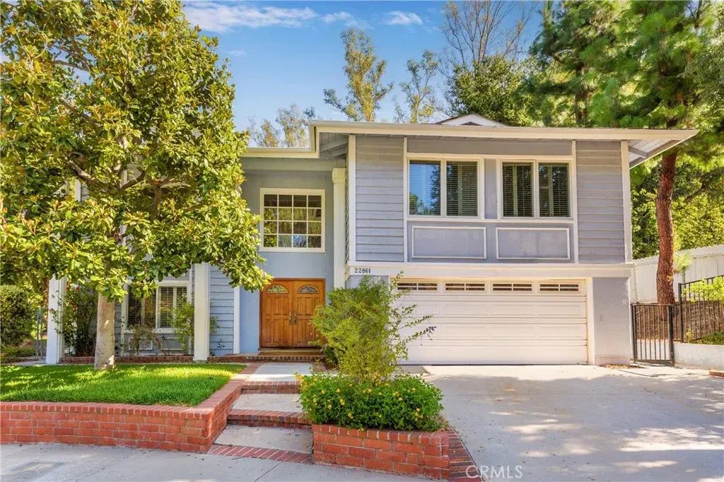 22861 Sparrowdell Drive, Calabasas