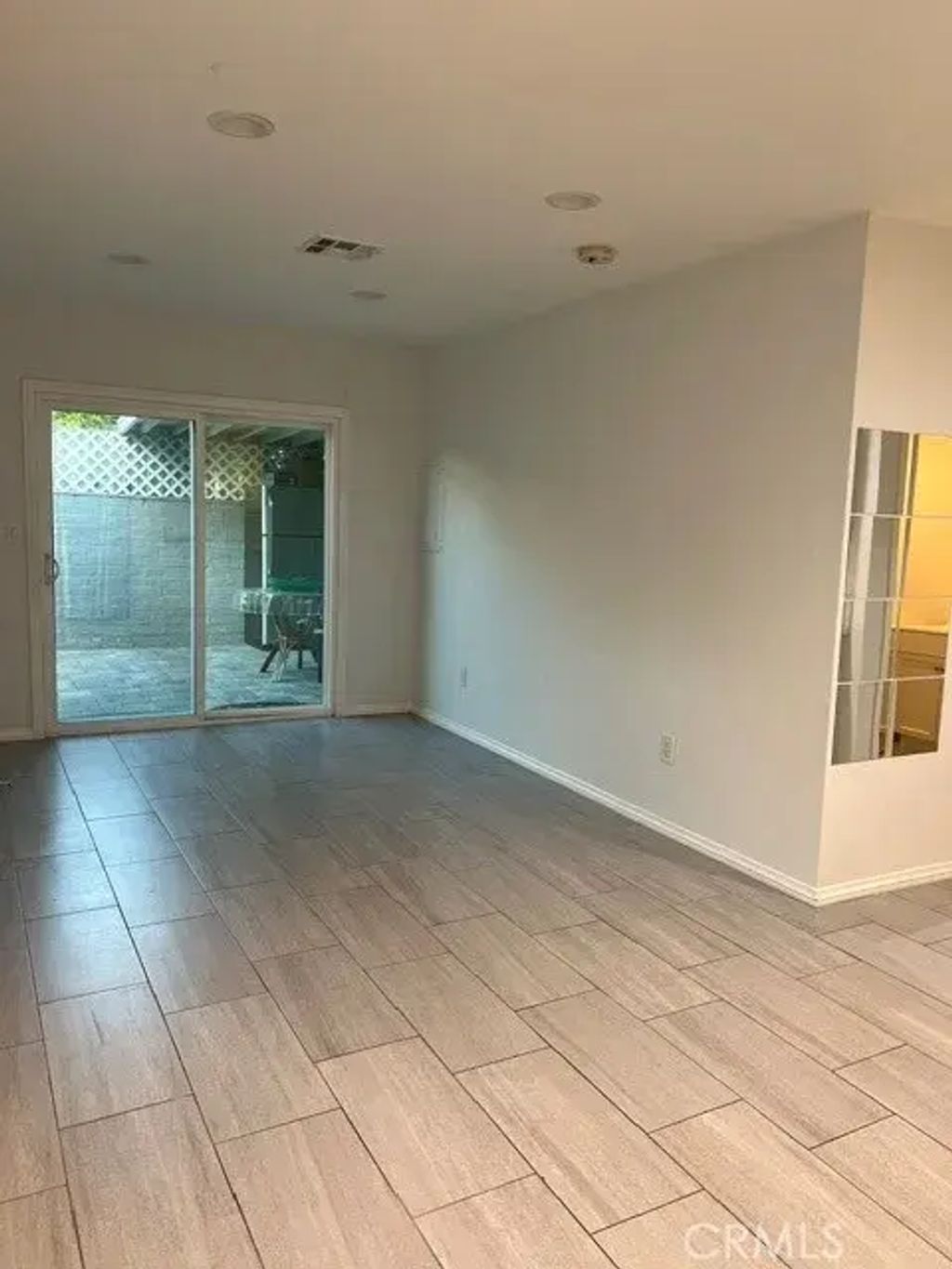 7758 Apperson, Los Angeles