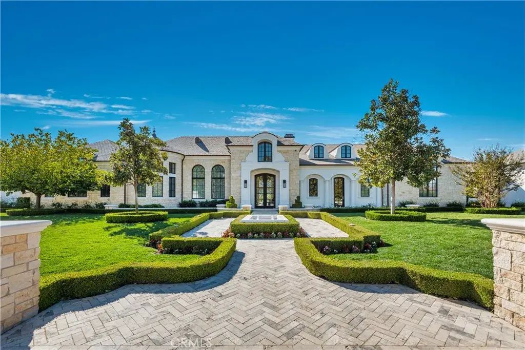 24100 Hidden Ridge Road, Hidden Hills