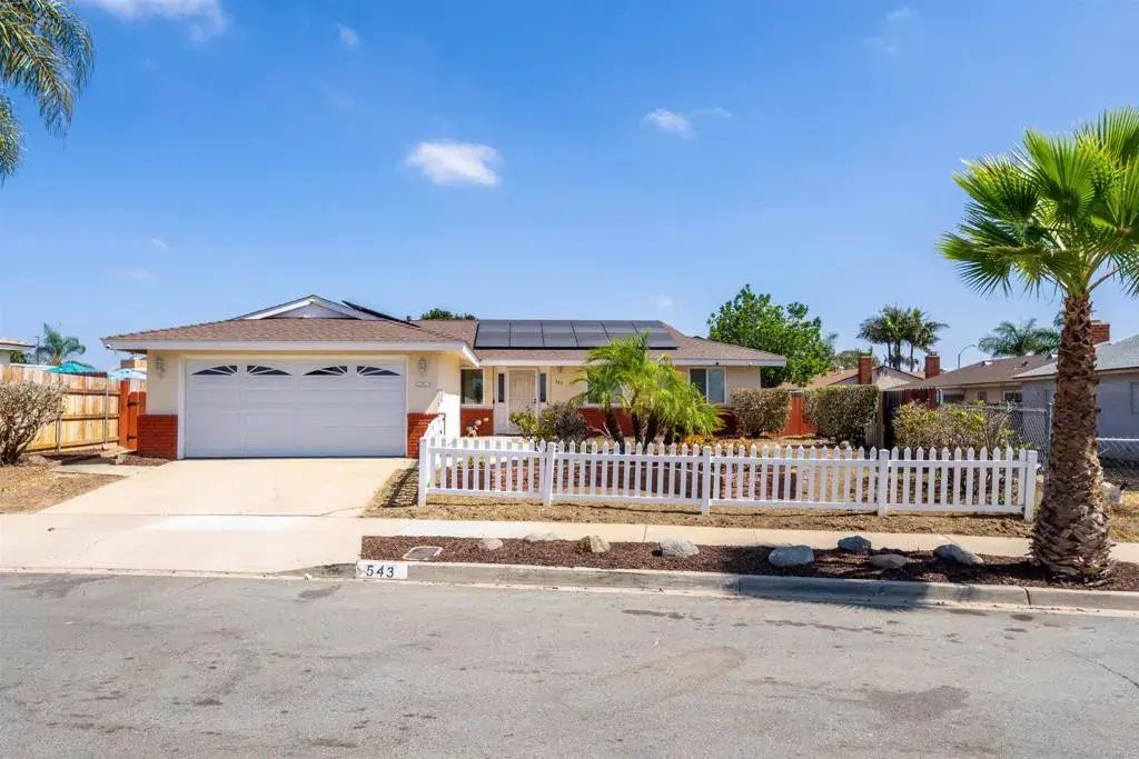 543 Palmwood Court, 