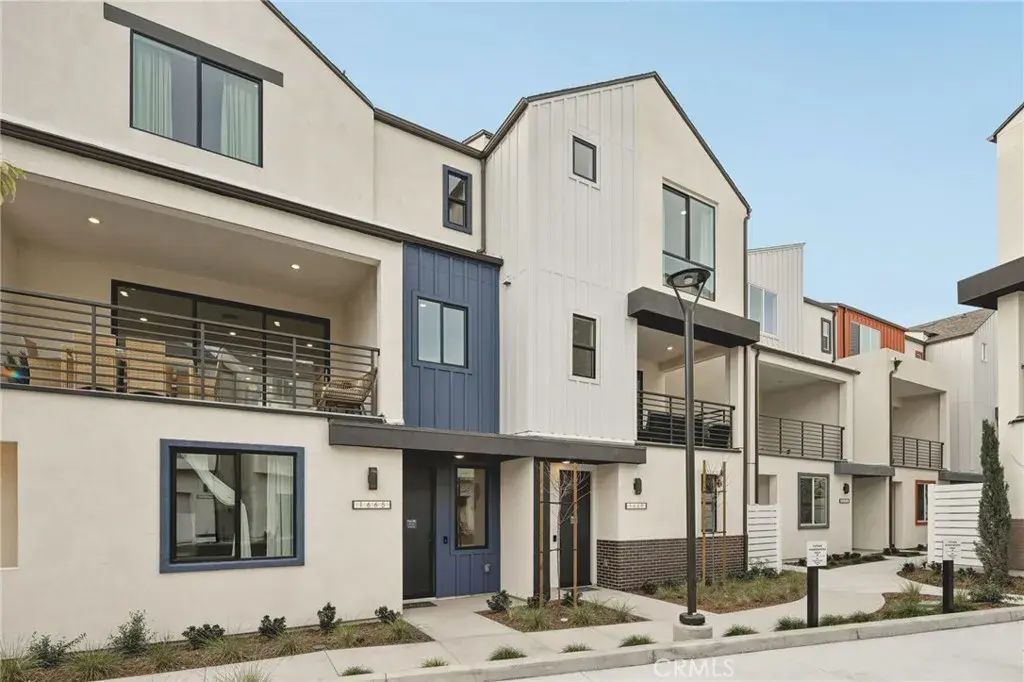 1692 Constellation Drive, San Pedro