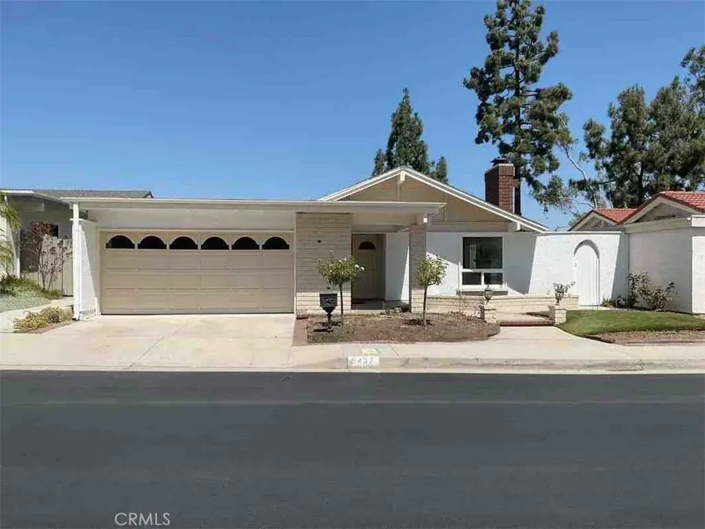 6437 E Calle Del Norte, Anaheim