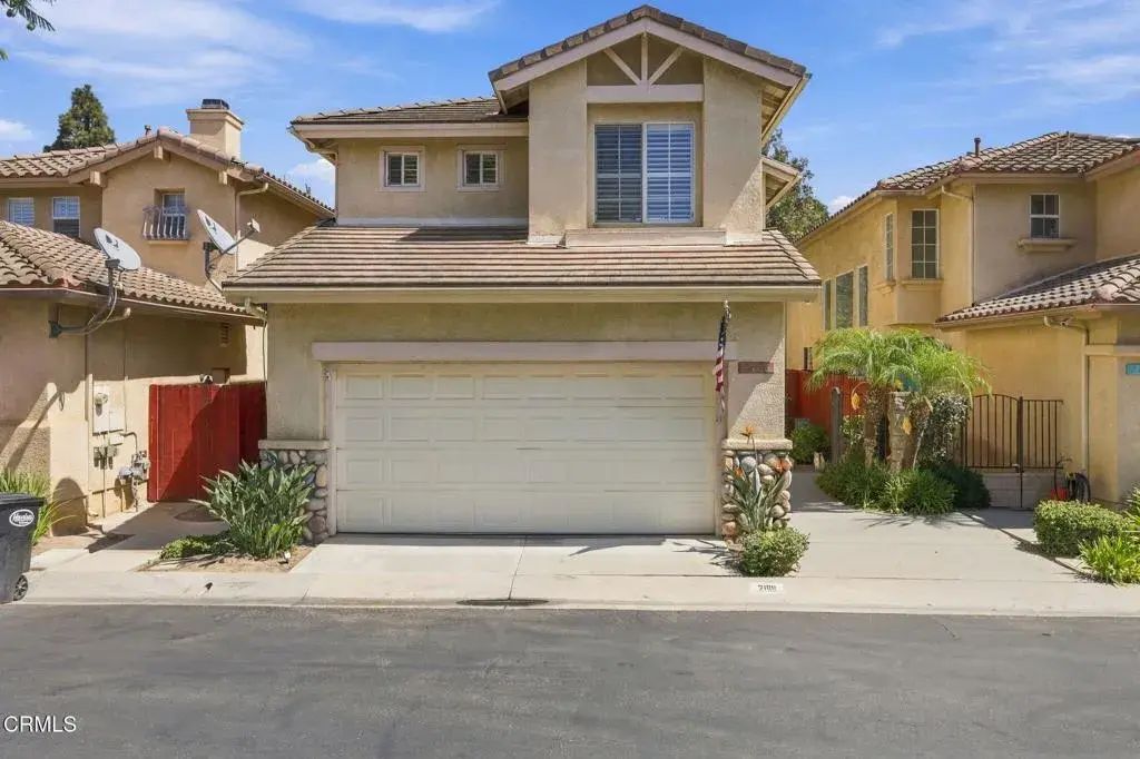 2166 Via Arandana, Camarillo