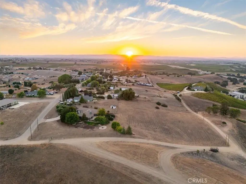 8495 Plane View, Paso Robles