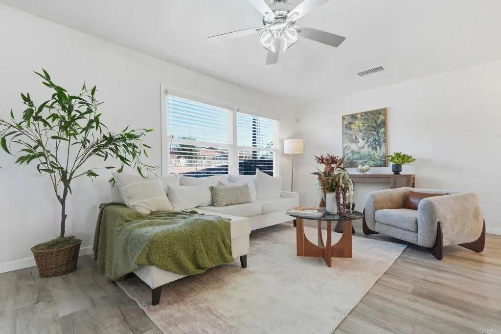 8812 Noeline Avenue, Spring Valley