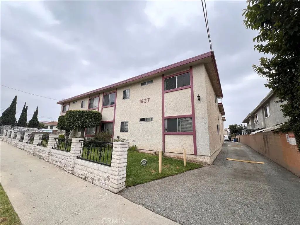 1637 W 227th Street 13, Torrance