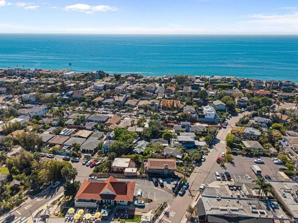 523 N Vulcan Ave 24a, Encinitas