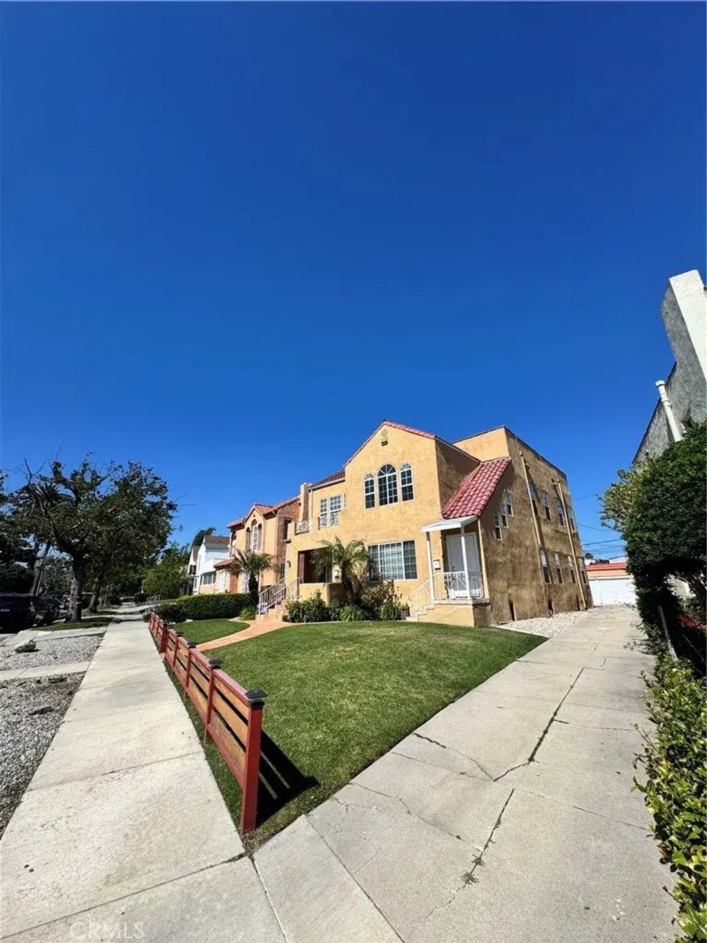 1046 S Citrus Avenue, Los Angeles