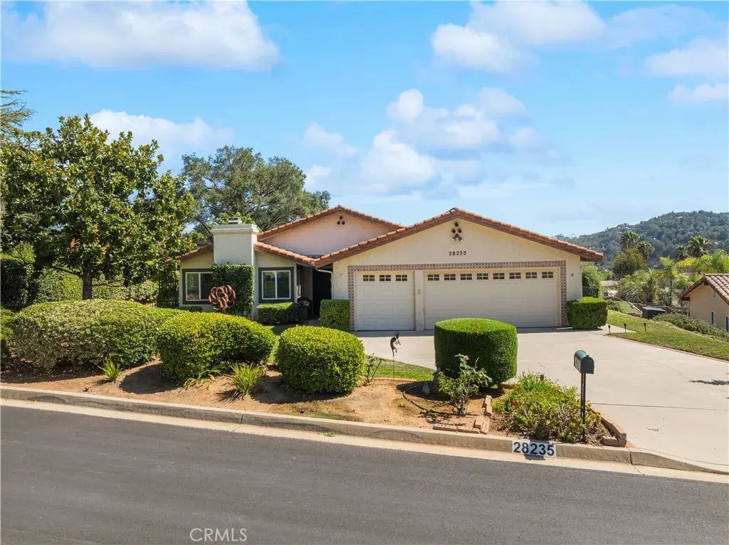 28235 Stonington, Escondido