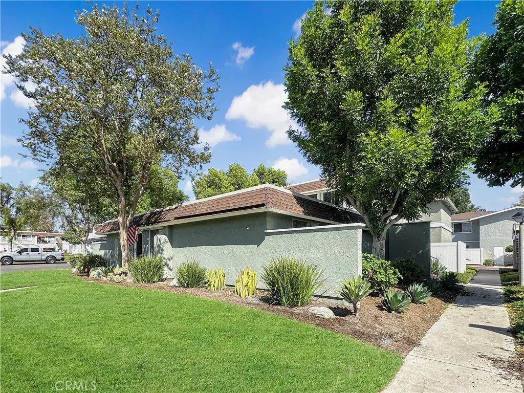 22916 Via Cereza, Mission Viejo