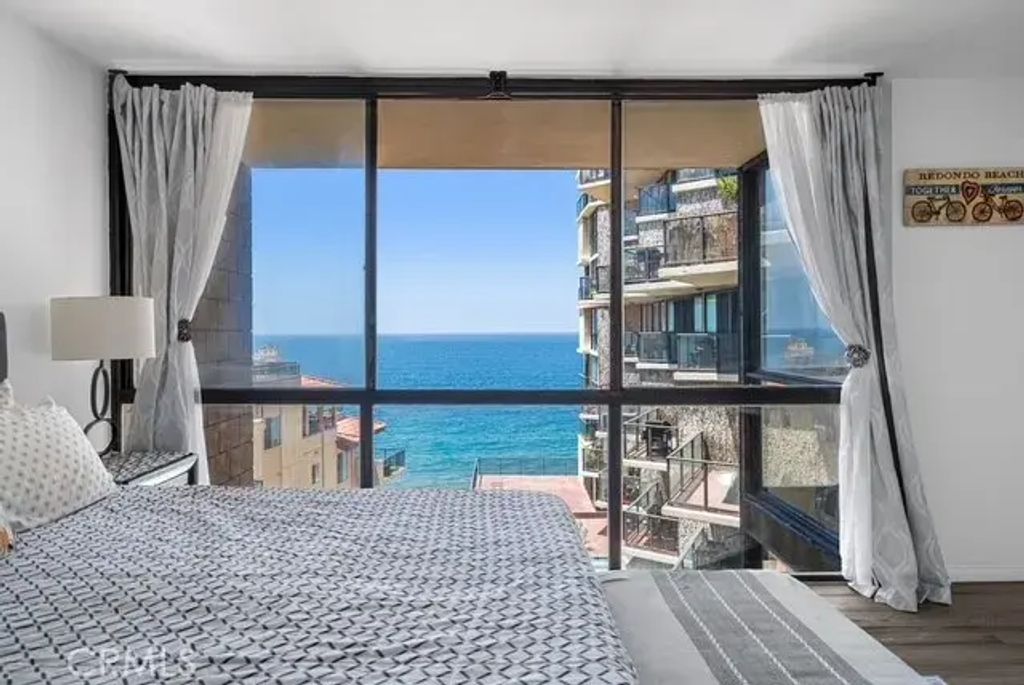 531 Esplanade 302, Redondo Beach