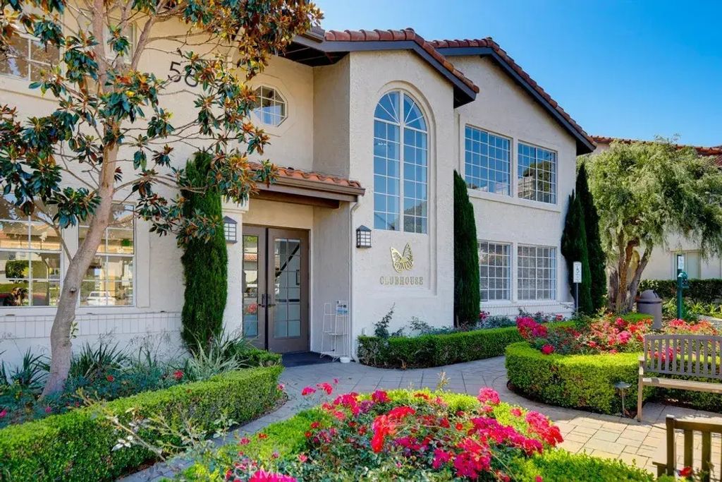 34 Corniche D, Dana Point