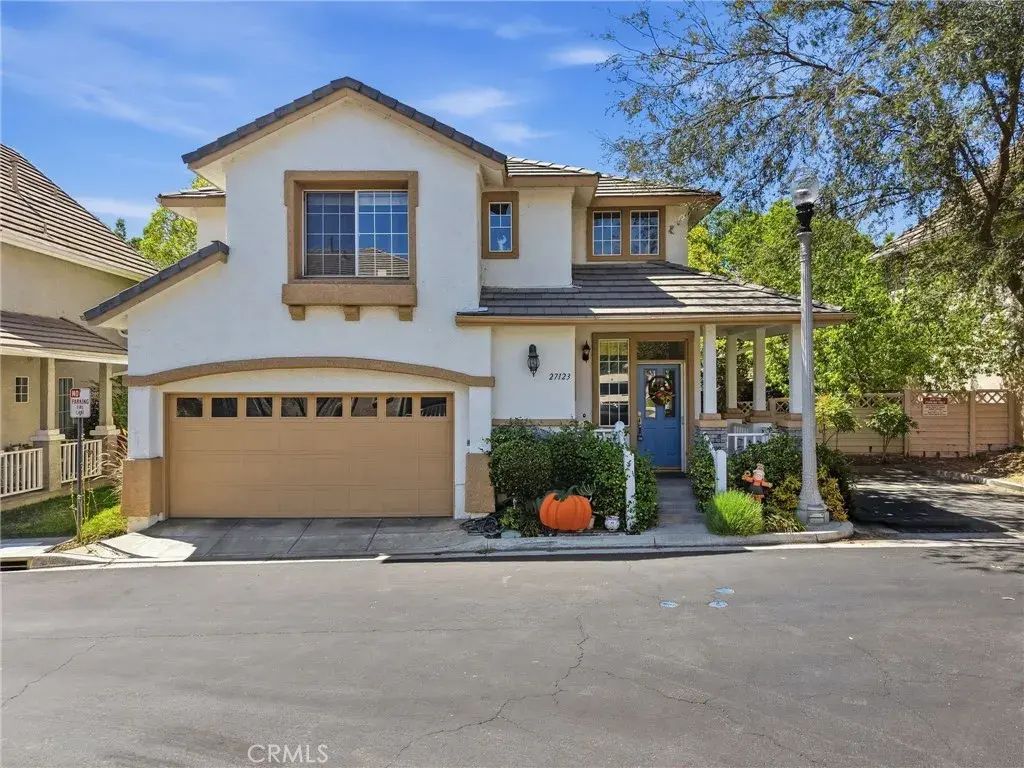27123 Saddlepeak Trail, Valencia