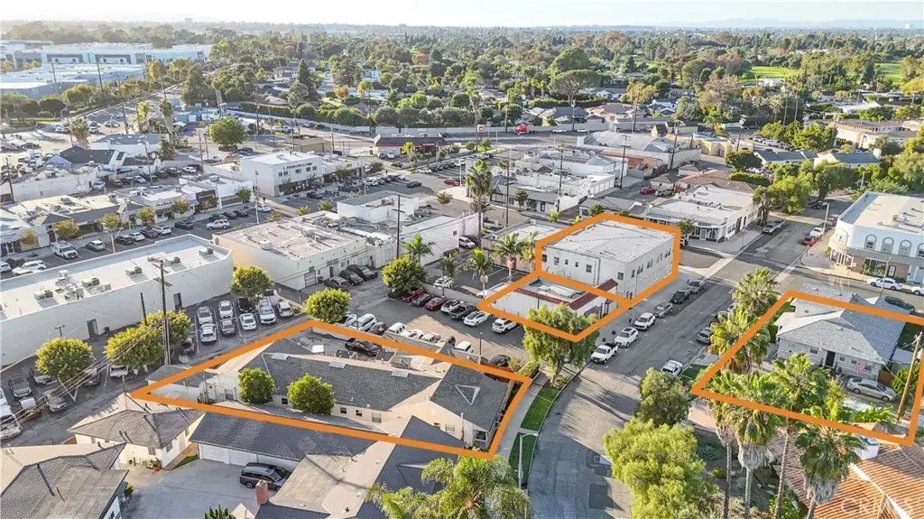 4420-4408 E Greenmeadow, Long Beach