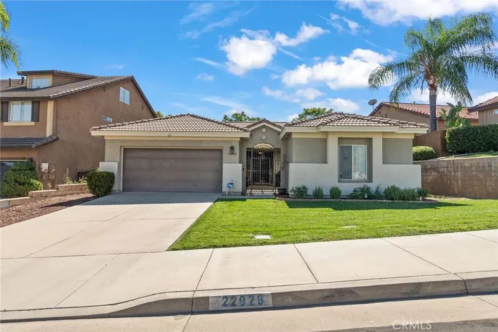 22928 Copper Ridge, Corona