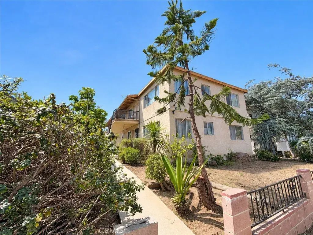 1808 10th Street D, Santa Monica