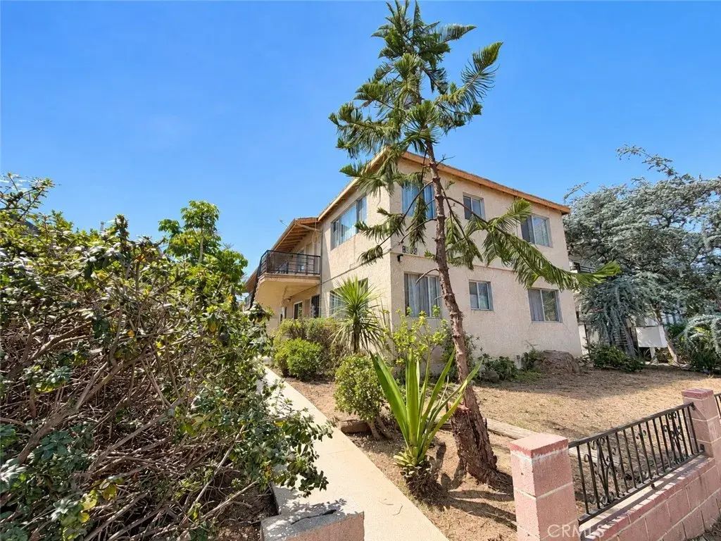 1808 10th Street F, Santa Monica